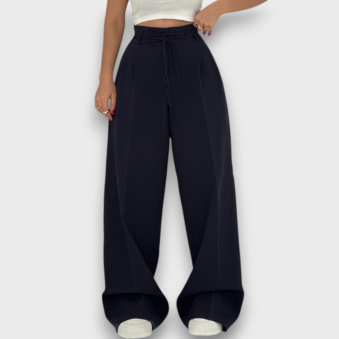Giva – Trousers with Relaxed Elegance