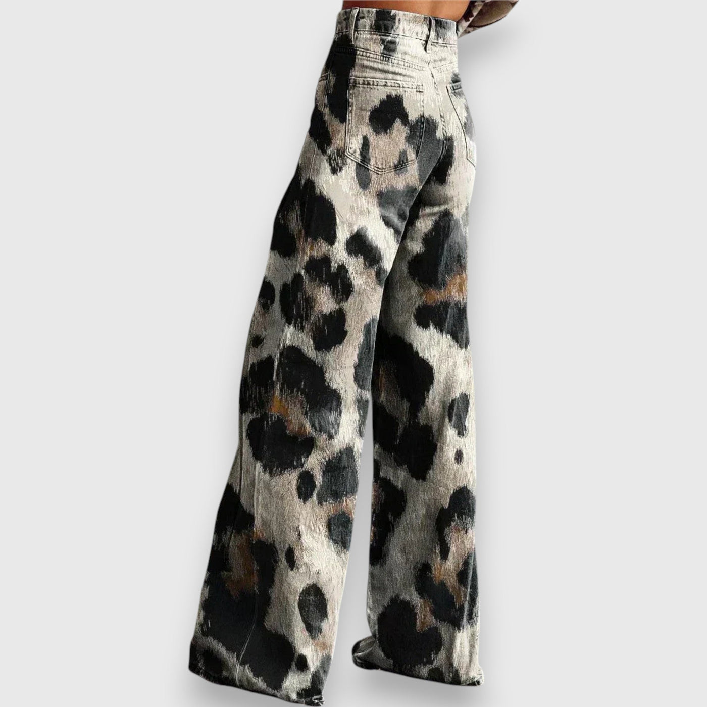 Tavira – Statement Jeans with Wild Print