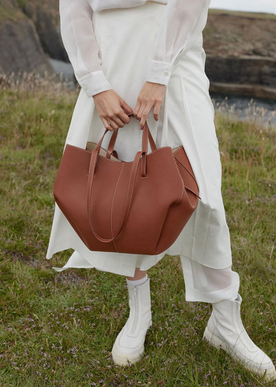 Ambrelle – Leather Bag