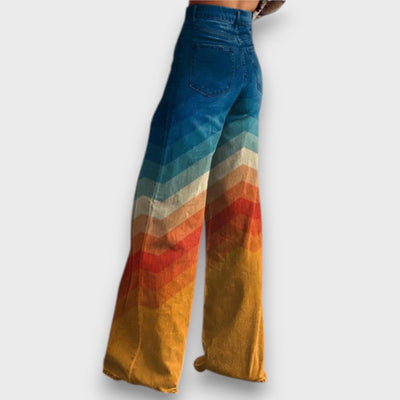 Zamira – Wide trousers with retro zigzag in a gradient of colour